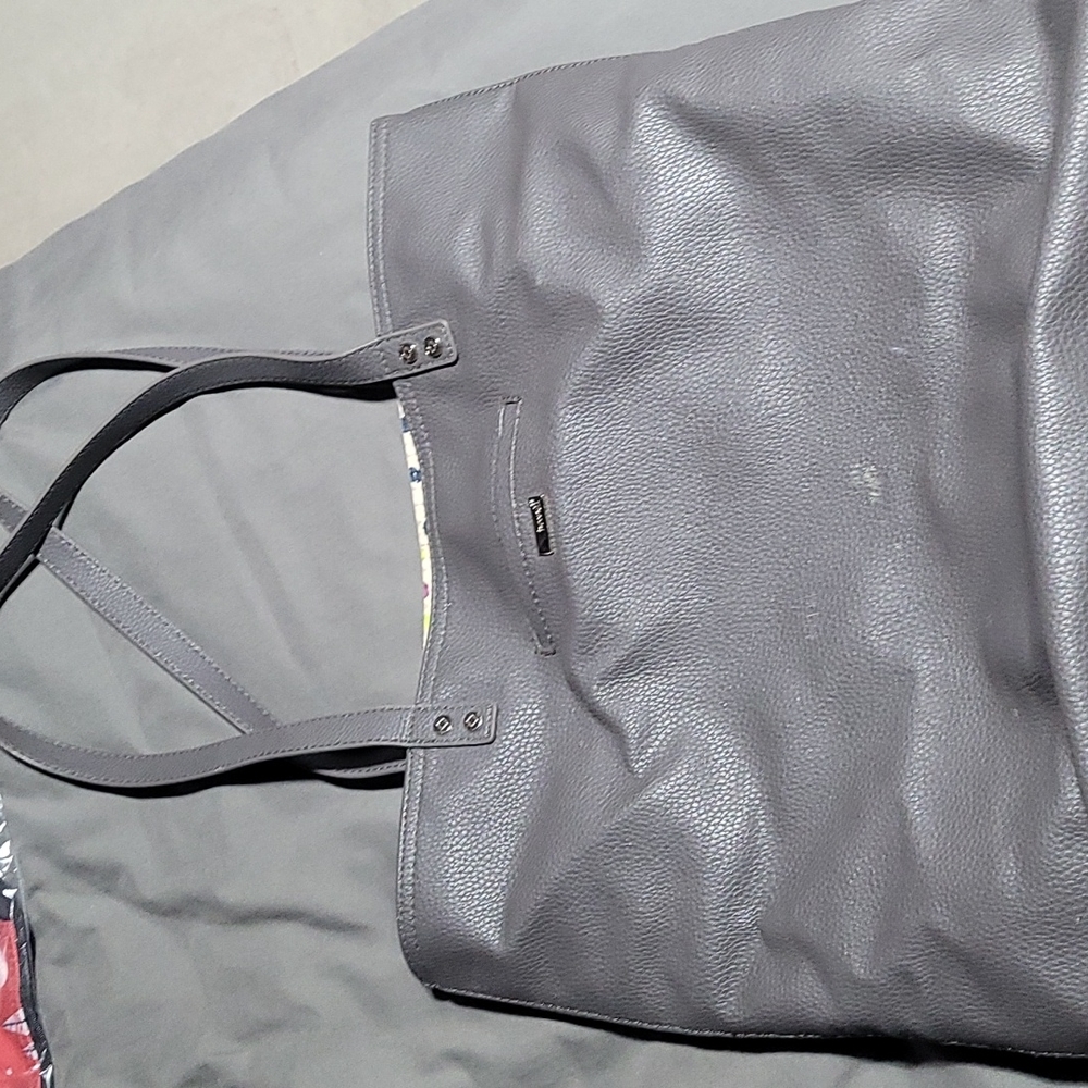 Thirty-one around town leather tote